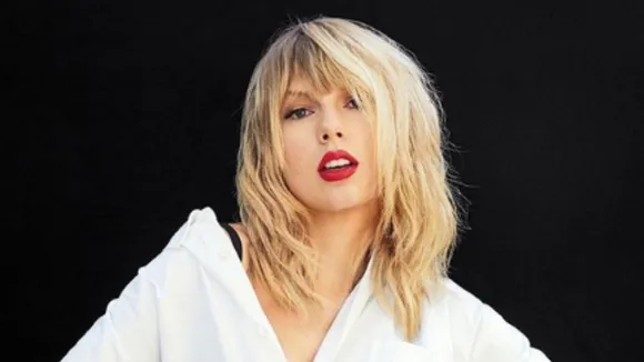Taylor Swift: Lyrics Of "folklore" Are Instagram Captions