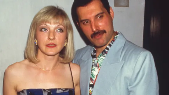 Freddie Mercury’s Hidden Legacy: Woman Claims to Be His Daughter, Breaks Silence in New Biography