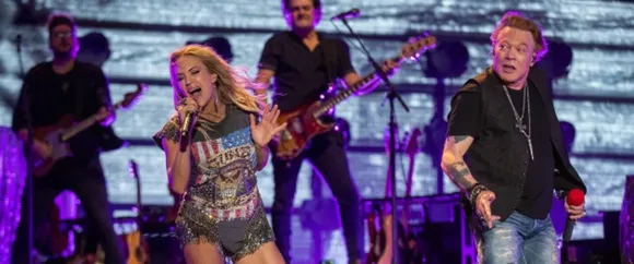Watch Carrie Underwood And Guns N' Roses Perform Live in London
